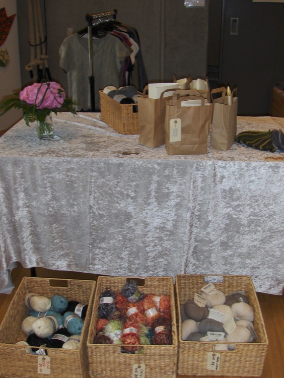 gal/Quiltefestival_i_Middelfart_2008/Butikker/quiltefestival2008,fredag023.JPG